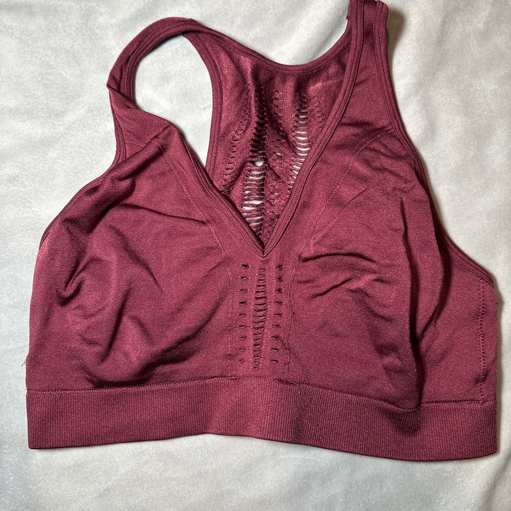 Victoria's Secret Seamless Sports Bra Burgundy Large